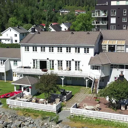 Hotell Fosen Fjord 3*